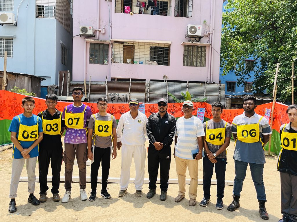 Commander Defence Academy Teachers and Students are ready for Group Test Prep Class